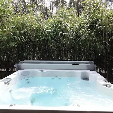 Modern And Cozy Private Jacuzzi Шале *